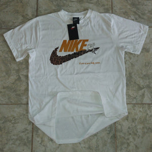 Remera Nike Café